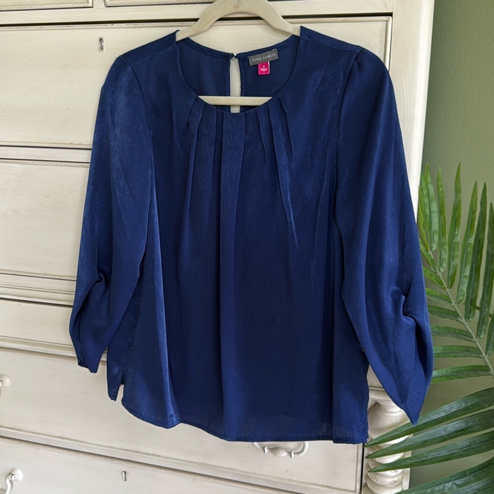 Vince Camuto Hammered Satin Shirt size S